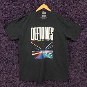 Deftones Private Music 2025 Tour City Lights Band T-Shirt XL